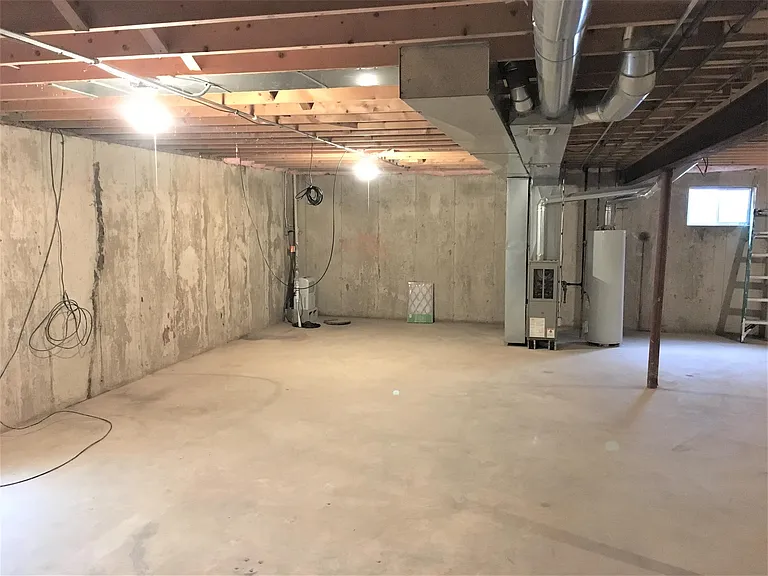 516 Stilson St #2 — Photo 16