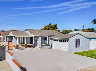 7821 Harhay Ave, Midway City, CA 92655