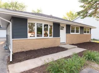 112 N Broadview Ave, Lombard, IL