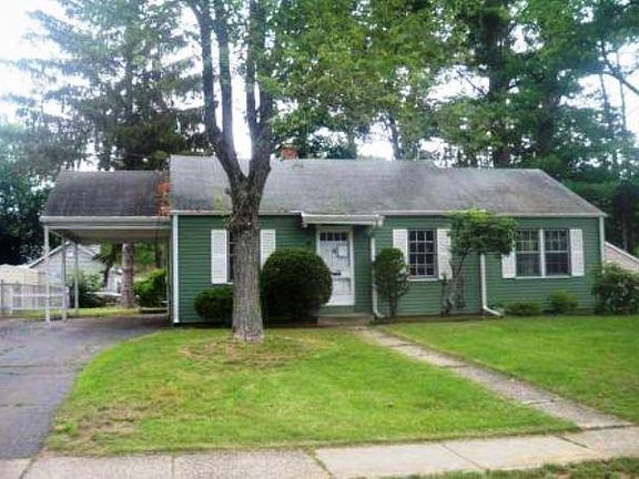 2nd image of 64 Evans Ave