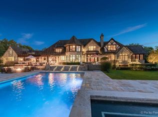 33W794 Mare Barn Ln, Wayne, IL 60184