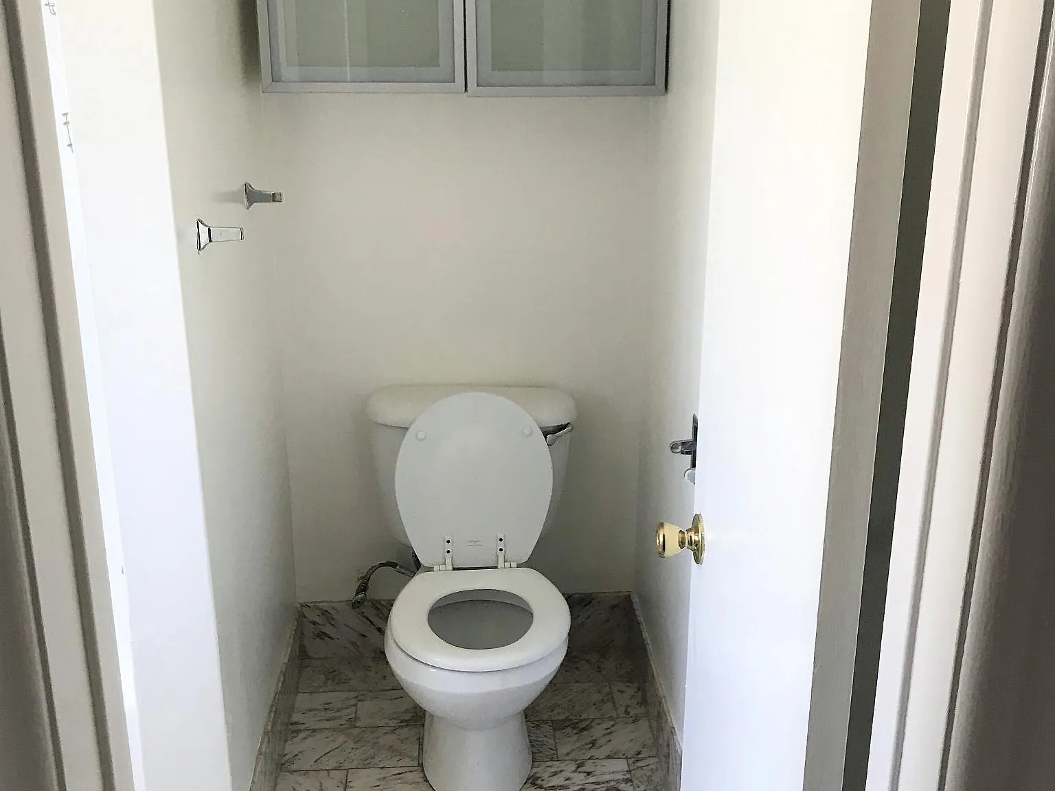 2 bed, 830 sqft, $3,995 — Photo 4