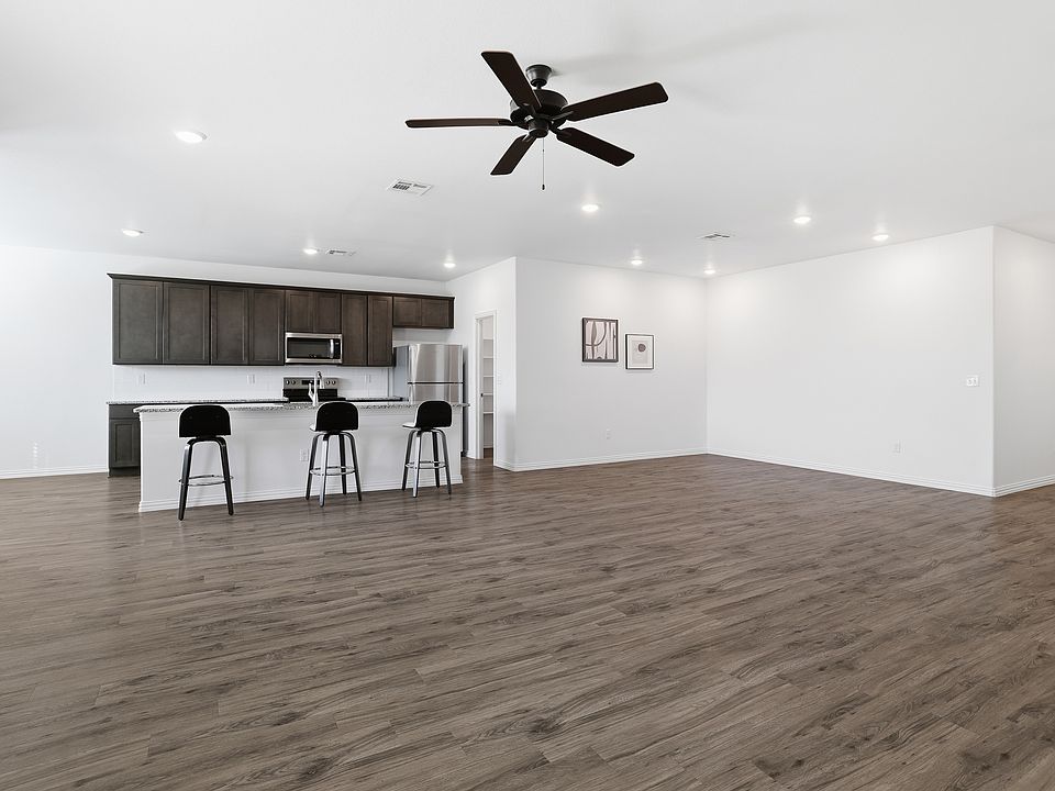 1st image of 227 Grove Way
