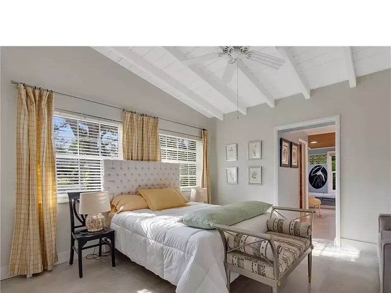 618 Holly Rd — Photo 11