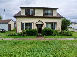 47561 Forton St, New Baltimore, MI 48047