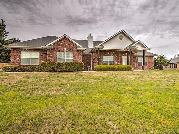 2nd image of 3718 Heatherwood Ln