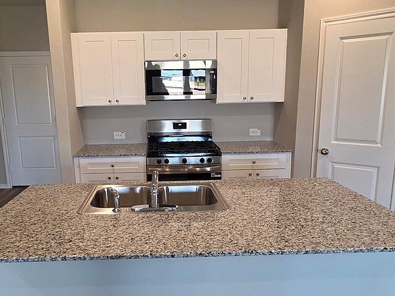 2nd image of 16545 Hudson Prairie Way