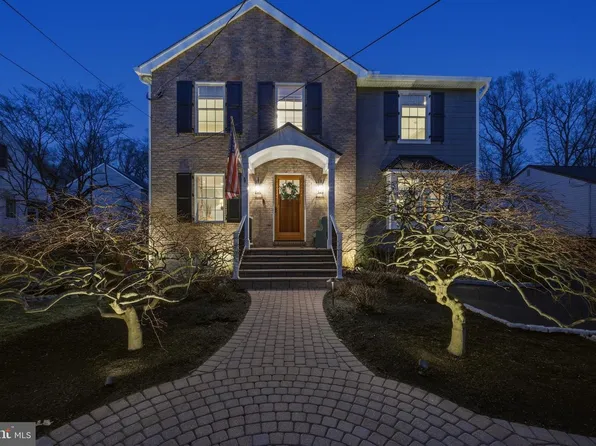 649 Glendale Rd, Havertown, PA 19083