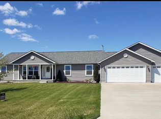 5124 Shirley St, Fulton, IL 61252