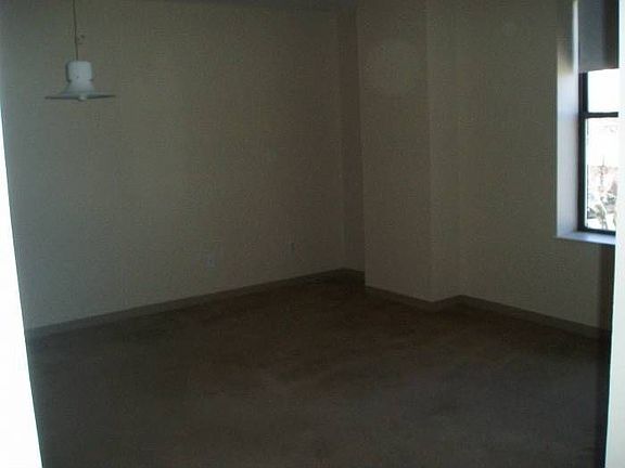 3rd image of 6 S Washington St