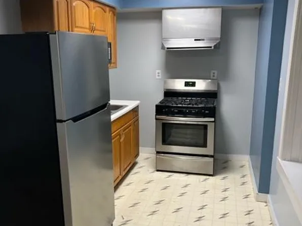 2128 Main St APT G, Wheeling, WV 26003