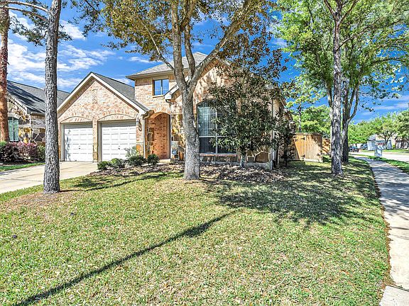 4th image of 26402 Wellington Grove Cir