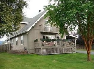 12111 Timberlane Dr, Anchorage, AK 99515