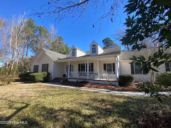 101 Emerald Court, Beaufort, NC 28516