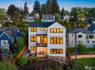 728 W Etruria Street, Seattle, WA 98119