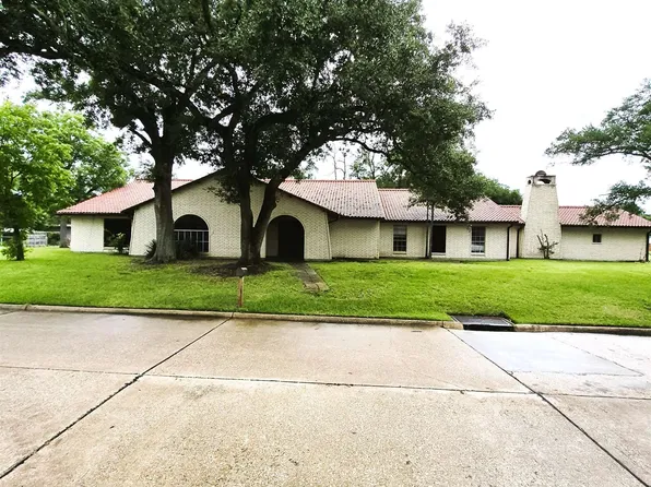 1202 Taylor St, Sulphur, LA 70663