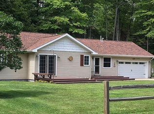 1734 Douglas Dr, Tawas City, MI 48763
