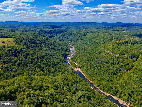 4th image of 10 Gauley Ridge Rd