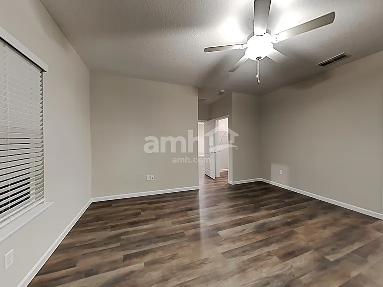 194 Hemlock Point — Photo 8