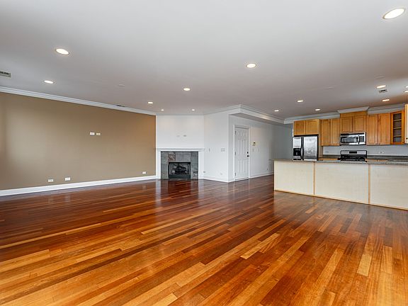5th image of 3465 S Lituanica Ave APT 3