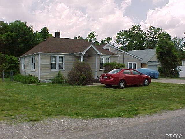 2nd image of 60 Casement Ave