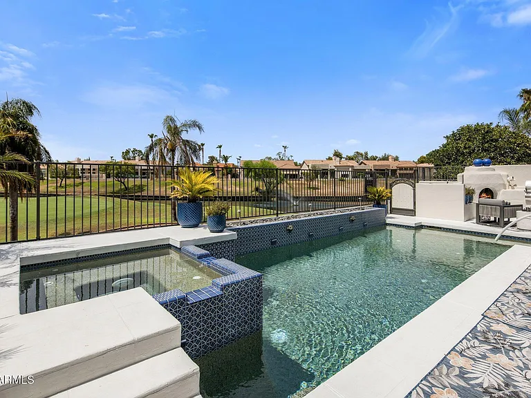 8222 E Cortez Dr — Photo 25