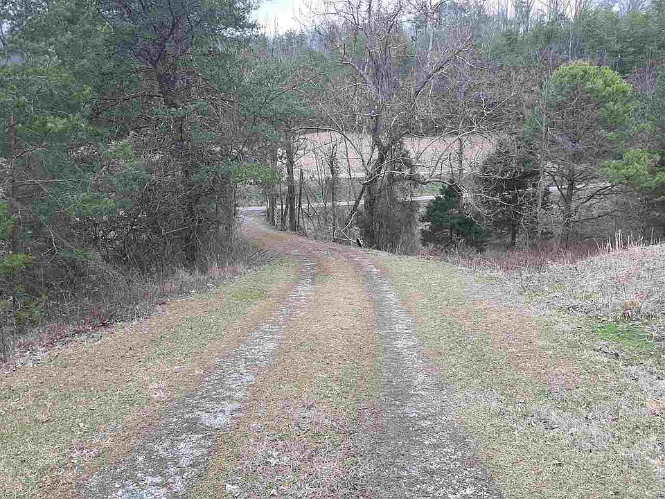 2nd image of 3154 Bogard Rd