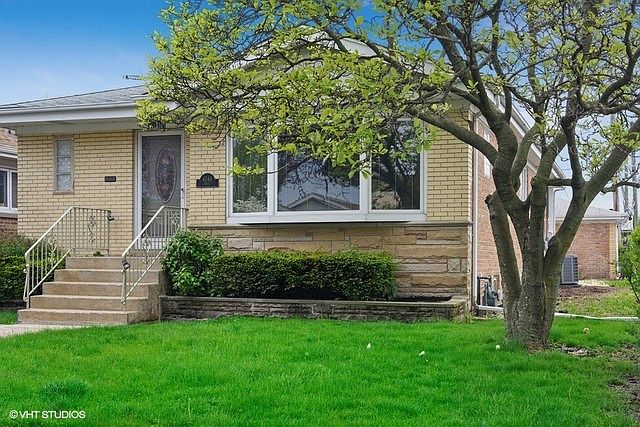 1st image of 4746 N Odell Ave