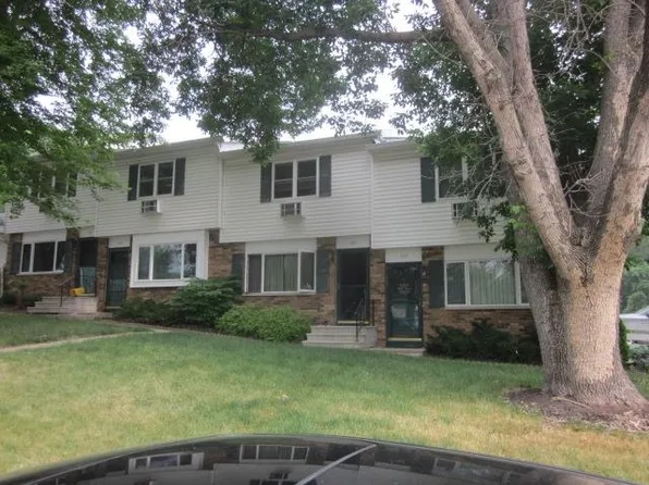 709 12th St #709, Baraboo, WI 53913