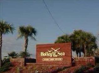 6604 Bluefish Rd, Navarre, FL 32566