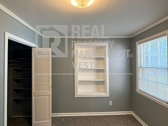 5th image of 3380 Mary Dr