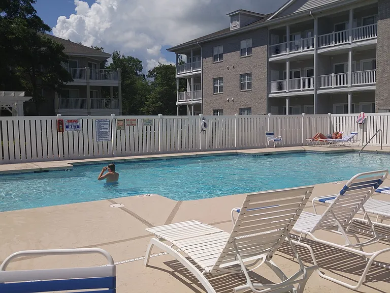 908 Resort Cir #707 — Photo 18