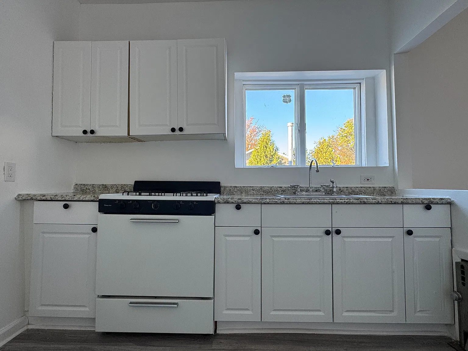 1 bed, $1,750 — Photo 2