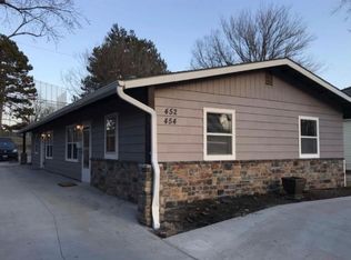 452 S 30th St #454, Lincoln, NE 68510