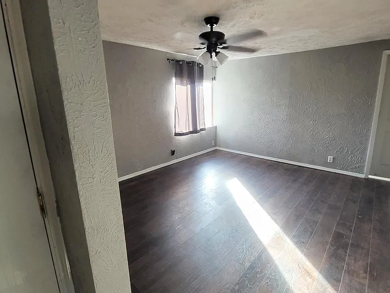 822 Corbin St #2 — Photo 1