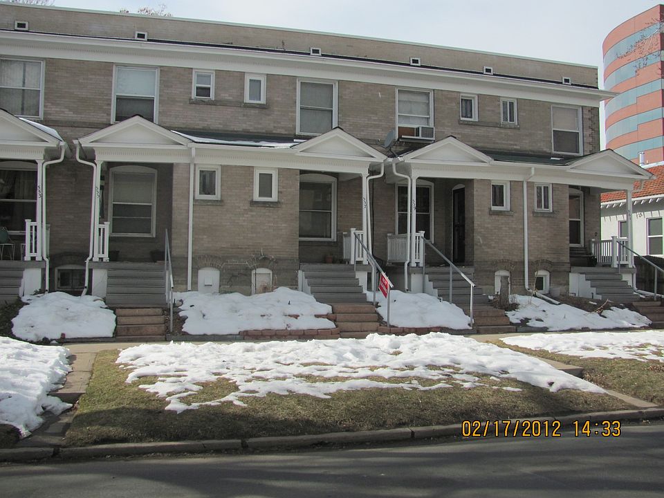 1st image of 557 N Washington St APT 1