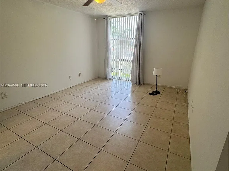 210 172nd St #429 — Photo 11