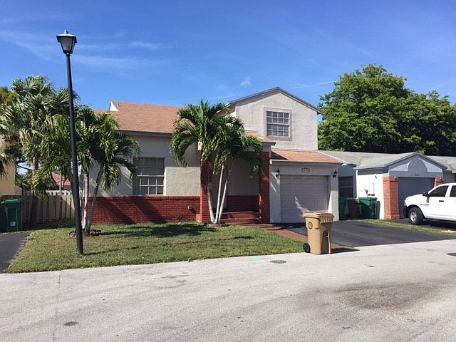 1st image of 13985 Langley Pl