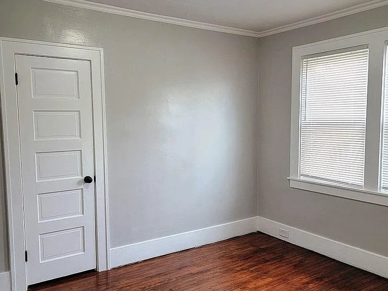 721 Union Ave SE — Photo 4