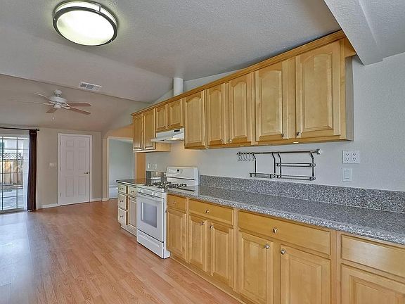 3rd image of 18701 Newsom Ave #1