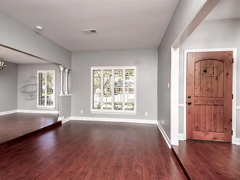 8319 Burning Hills Dr — Photo 4
