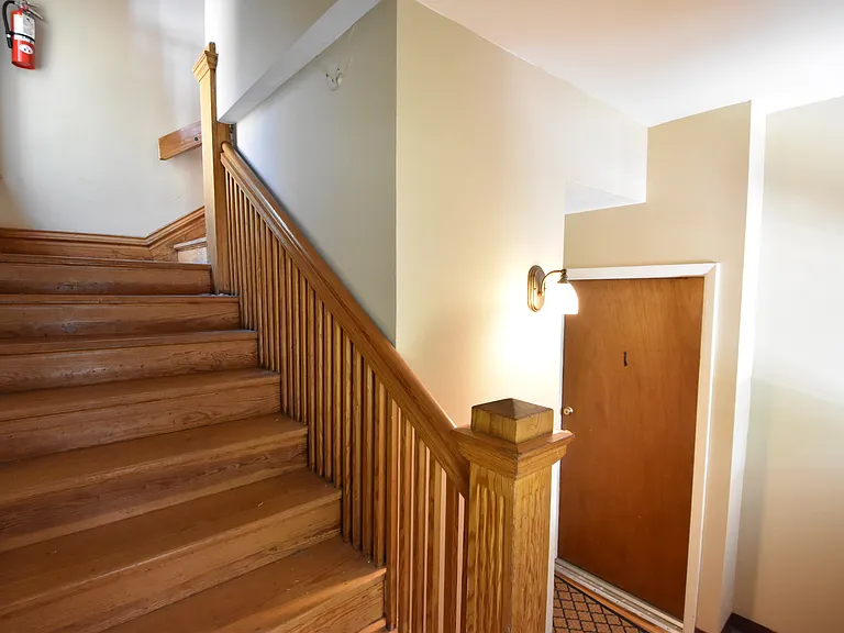 1929 Walnut St #3 — Photo 38