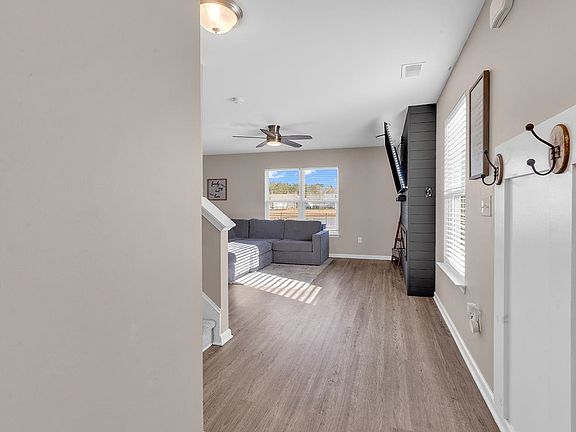 2nd image of 317 Truce St.