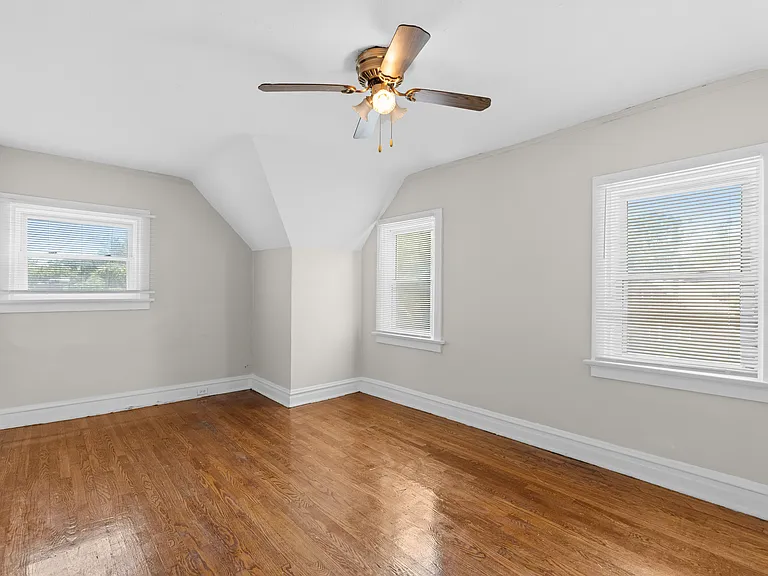 6927 Raymond Ave — Photo 15