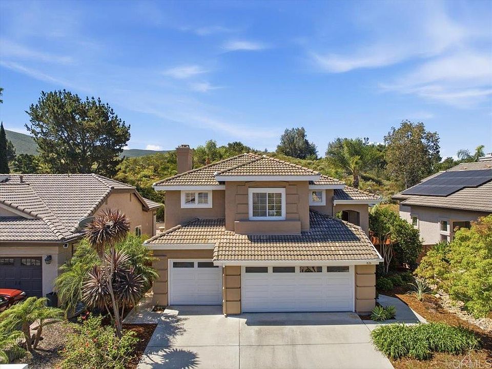 1st image of 826 Applewilde Dr