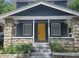 2922 Bales Ave, Kansas City, MO 64128