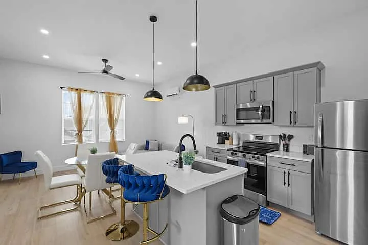 738 College Ln #3 — Photo 9