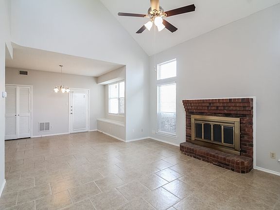 5th image of 2326 Weatherby Dr