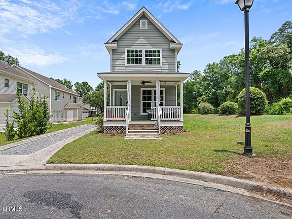 2nd image of 2 Village Drive