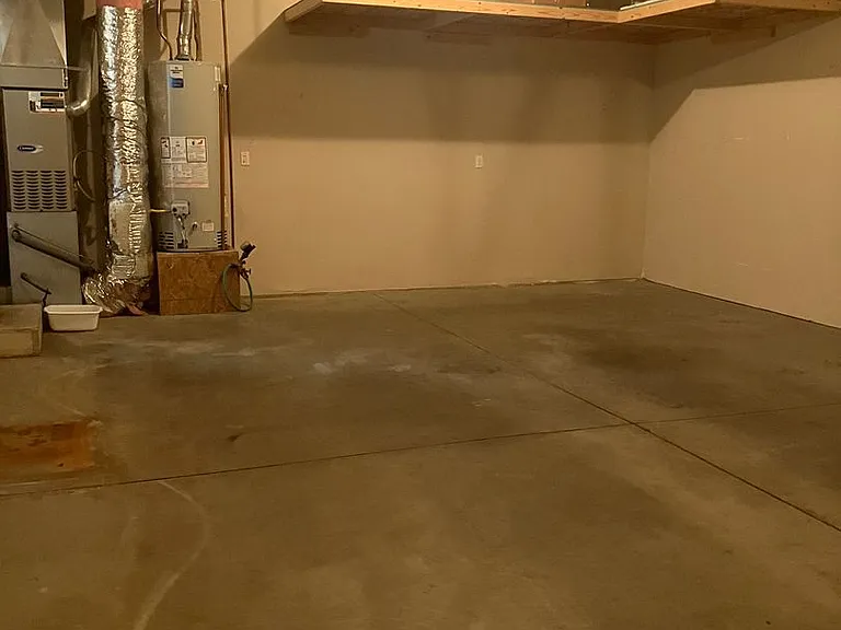 1302 Kremer Dr #2 — Photo 19